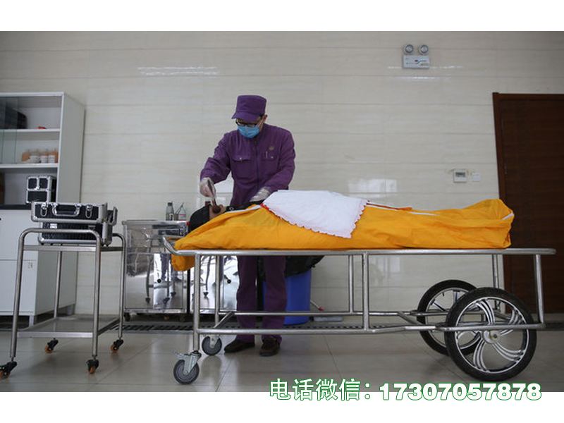 巨鹿入殓整容台